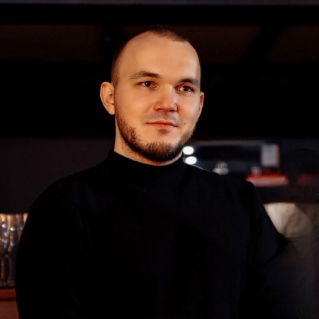 Егор Сулейманов